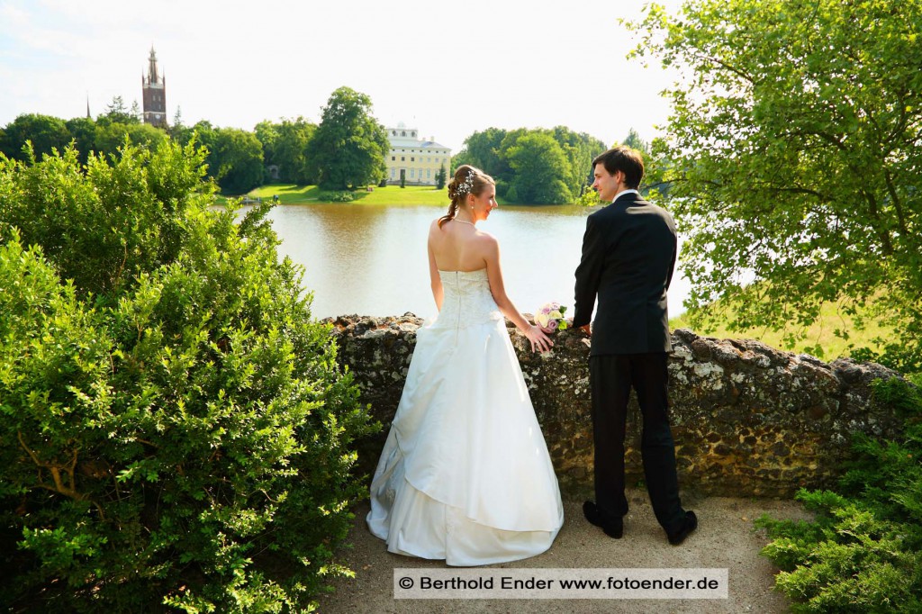 Hochzeitsfotos im Wörlitzer Park: Fotostudio Ender