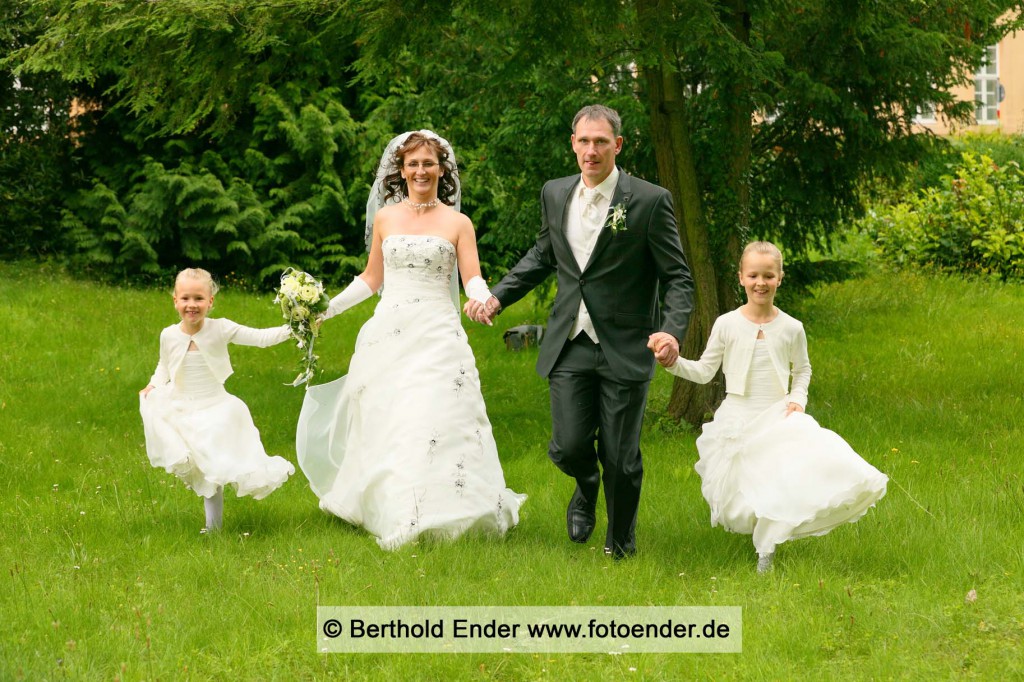 Hochzeitsfotos in Barby: Fotostudio Ender