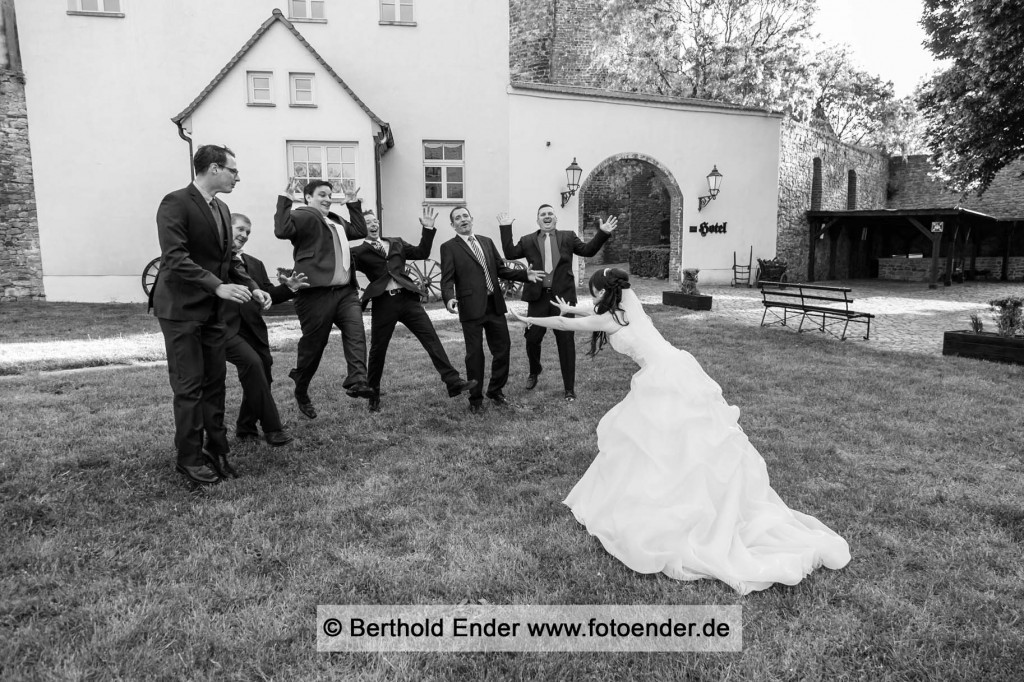 lustige Hochzeitsbilder: Fotostudio Ender