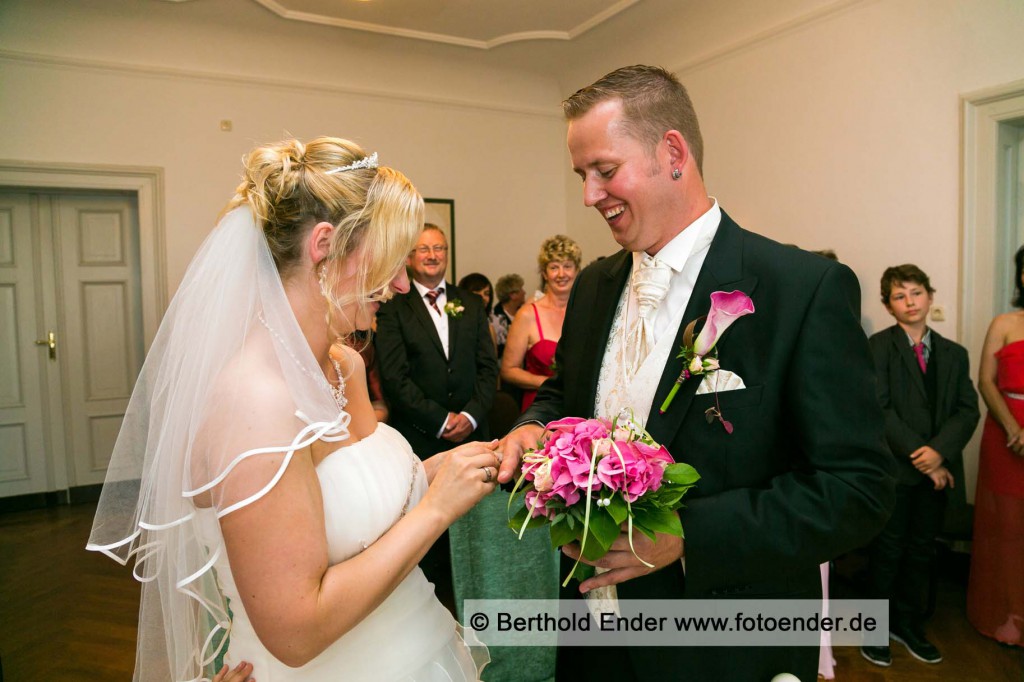 Hochzeitsshooting im Herrenhaus in Muldenstein