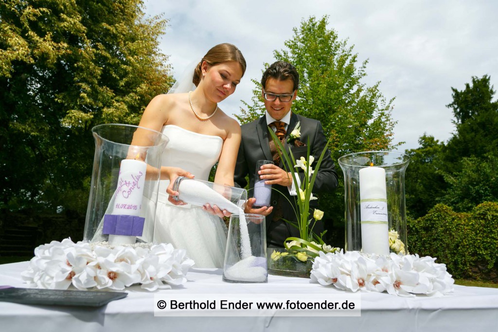 Freie Trauung auf Felseninsel Stein in Wörlitz