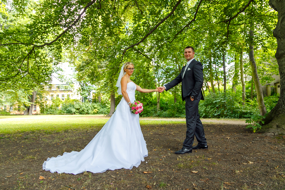 Hochzeitsfotos im Schlosspark Köthen - Fotostudio-Ender