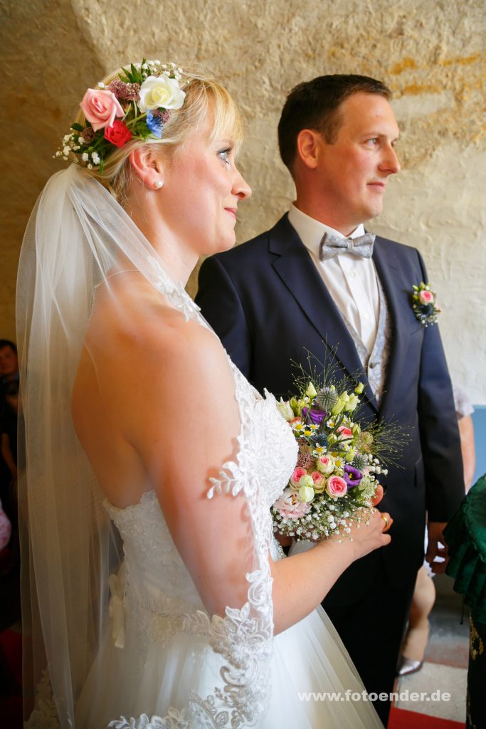 Hochzeit auf Burg Rabenstein im Fläming