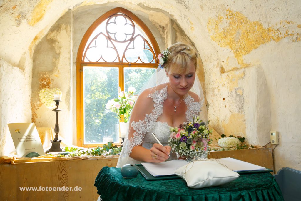 Hochzeit auf Burg Rabenstein im Fläming