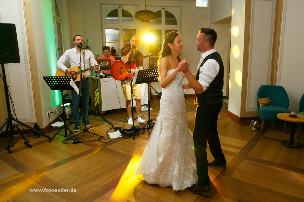 Hochzeitstanz im Herrenhaus Möckern