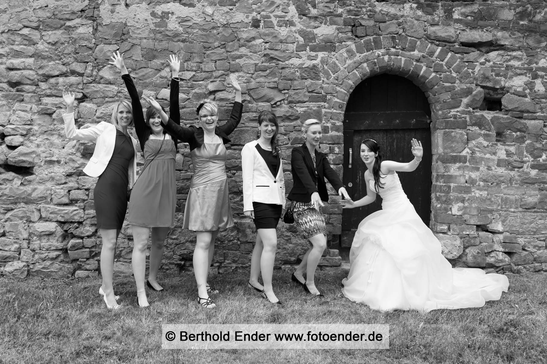 lustige Hochzeitsbilder: Fotostudio Ender