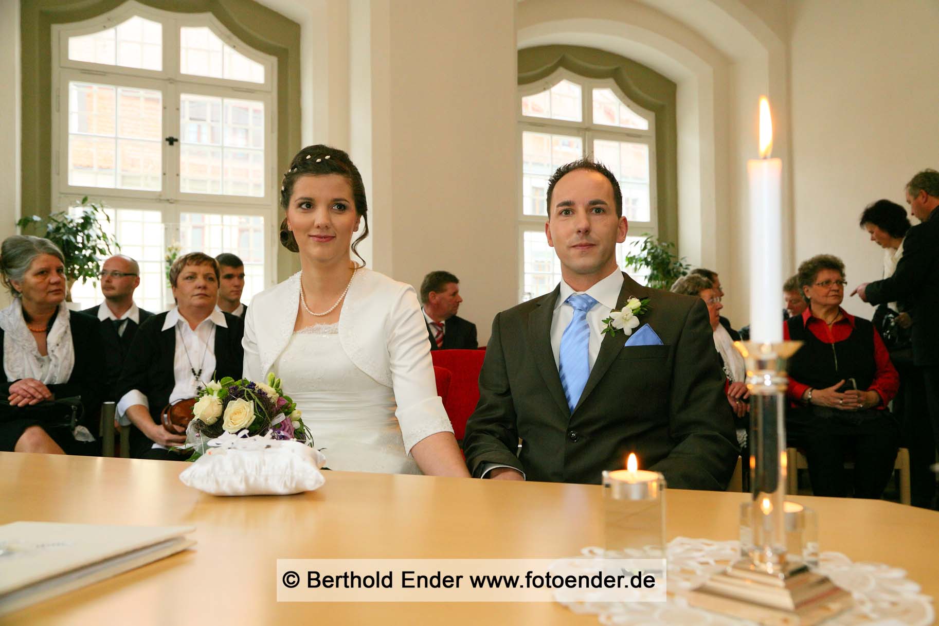 Heiraten im Standesamt Lutherstadt Wittenberg: Fotostudio Ender